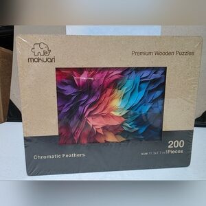 Chromatic Feathers 200-Piece Wooden Puzzle - Multicolor